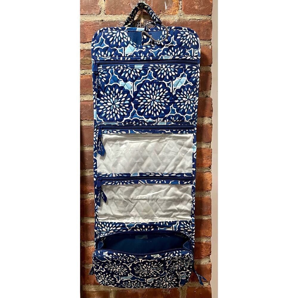 Vera Bradley Hanging Travel Organizer